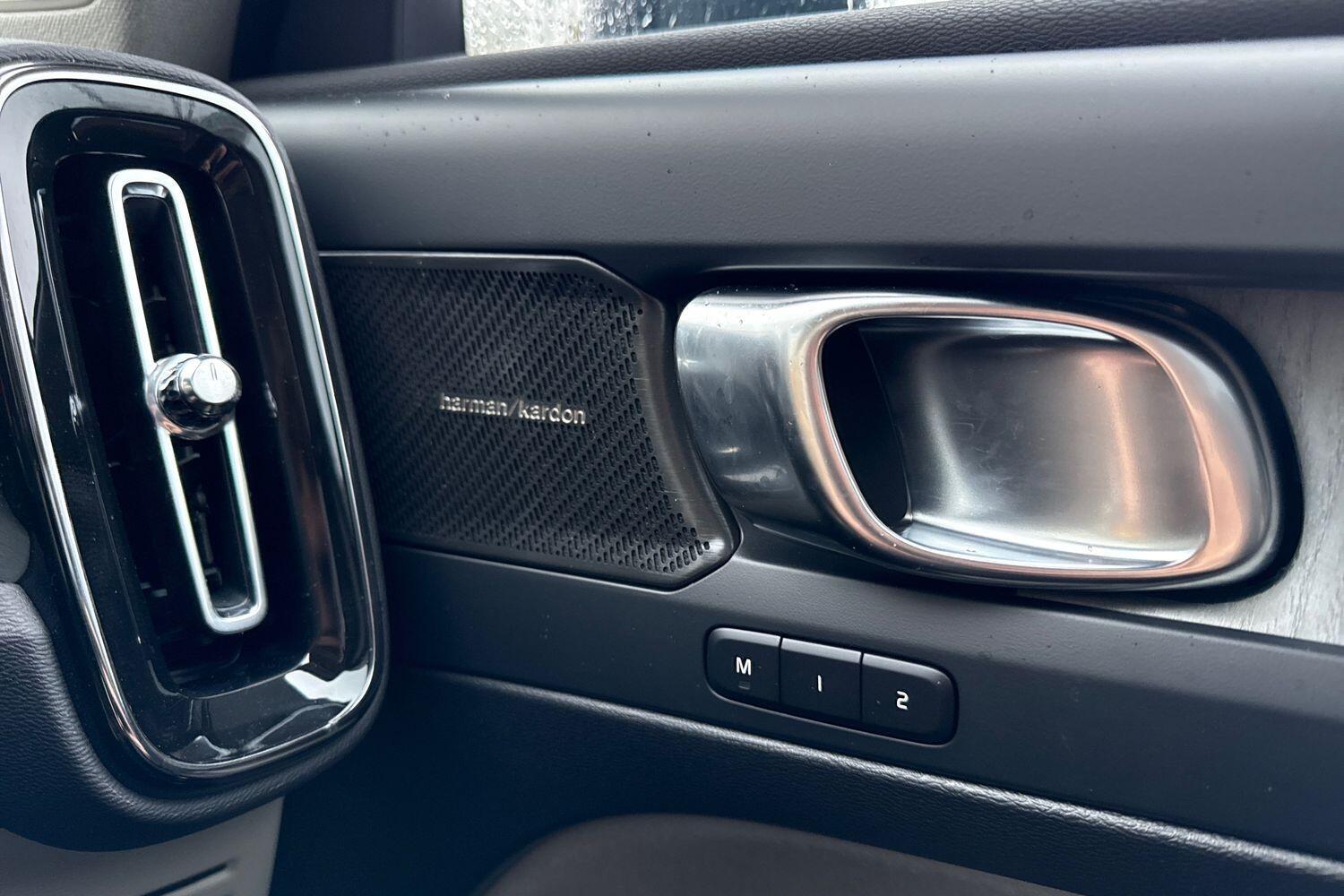 Used Volvo XC40 2025 for sale - 76823437: Photo 43