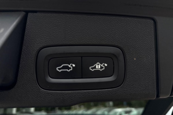 Used Volvo XC60 2020 for sale - 76002508: Photo 20