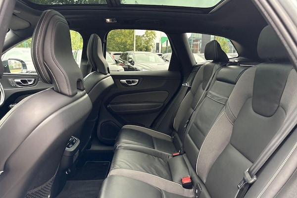 Used Volvo XC60 2020 for sale - 76002508: Photo 30