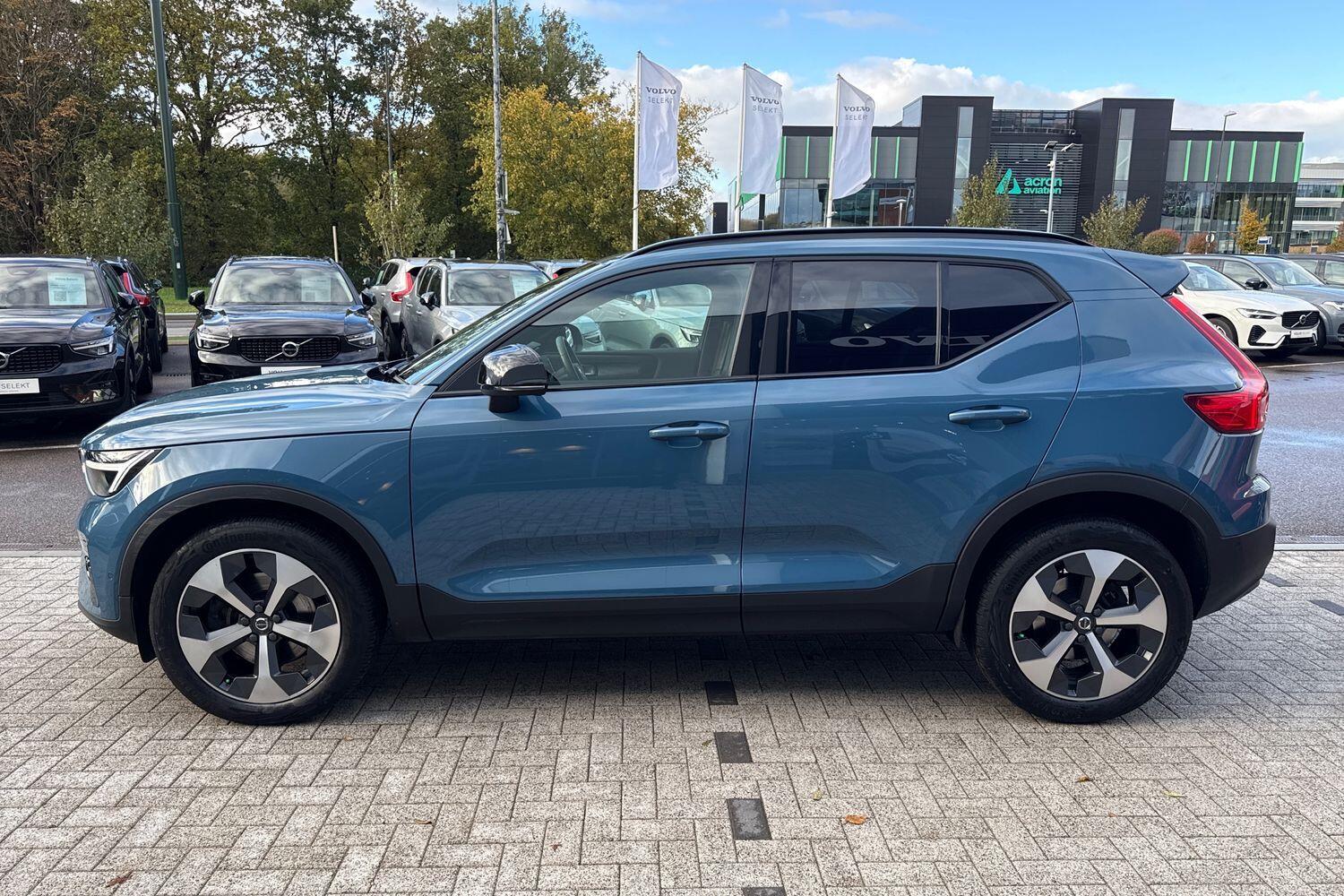 Used Volvo XC40 2022 for sale - 77358730: Photo 11