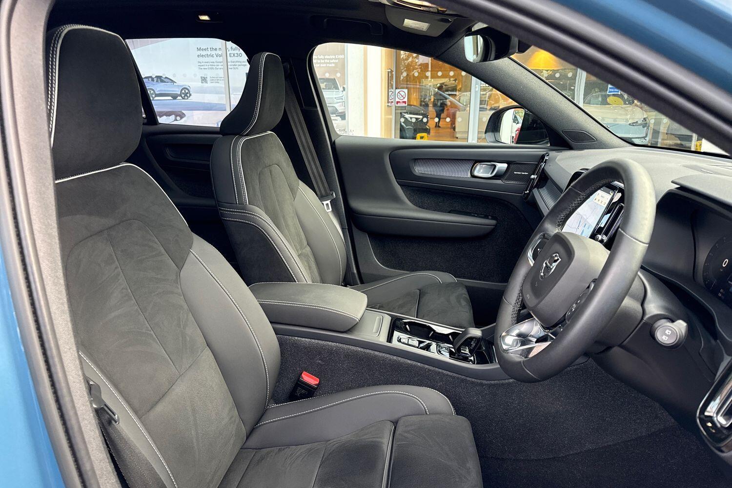 Used Volvo XC40 2022 for sale - 77358730: Photo 26