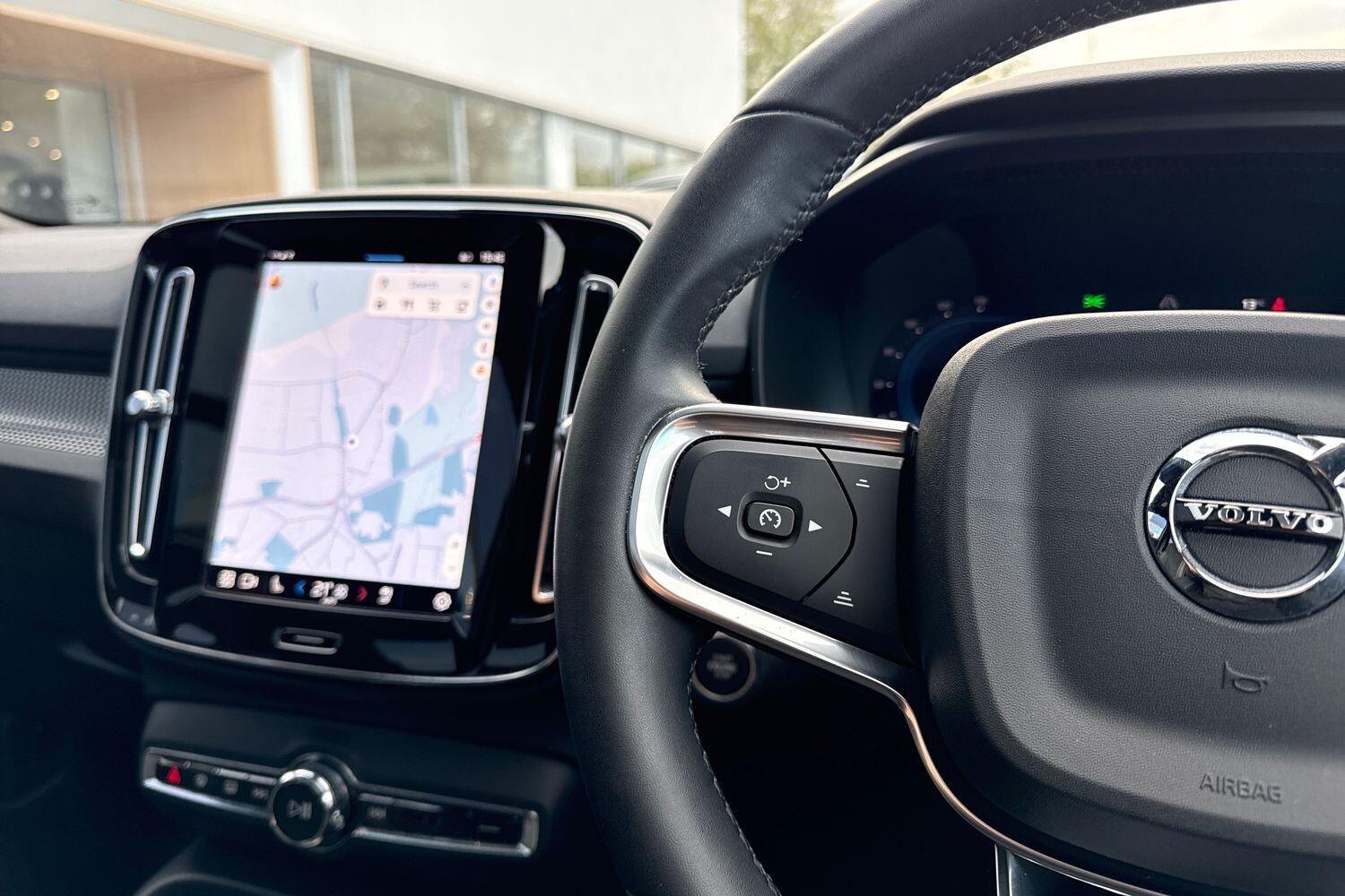 Used Volvo XC40 2022 for sale - 77358730: Photo 37