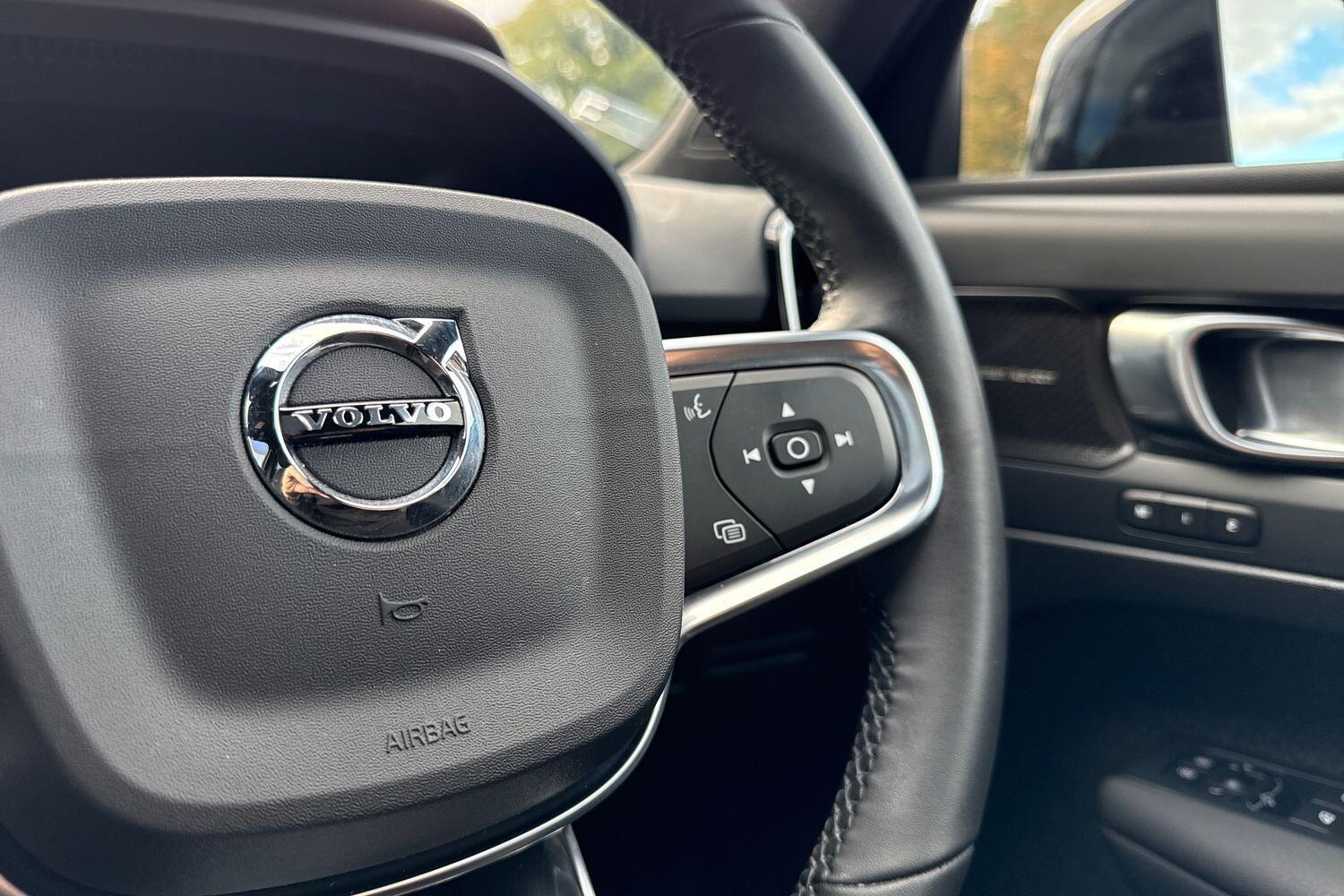 Used Volvo XC40 2022 for sale - 77358730: Photo 38