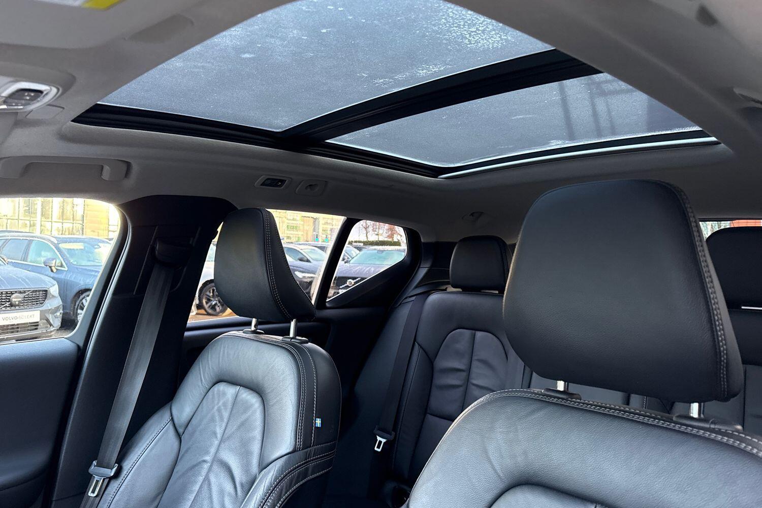 Used Volvo XC40 2022 for sale - 77358779: Photo 29