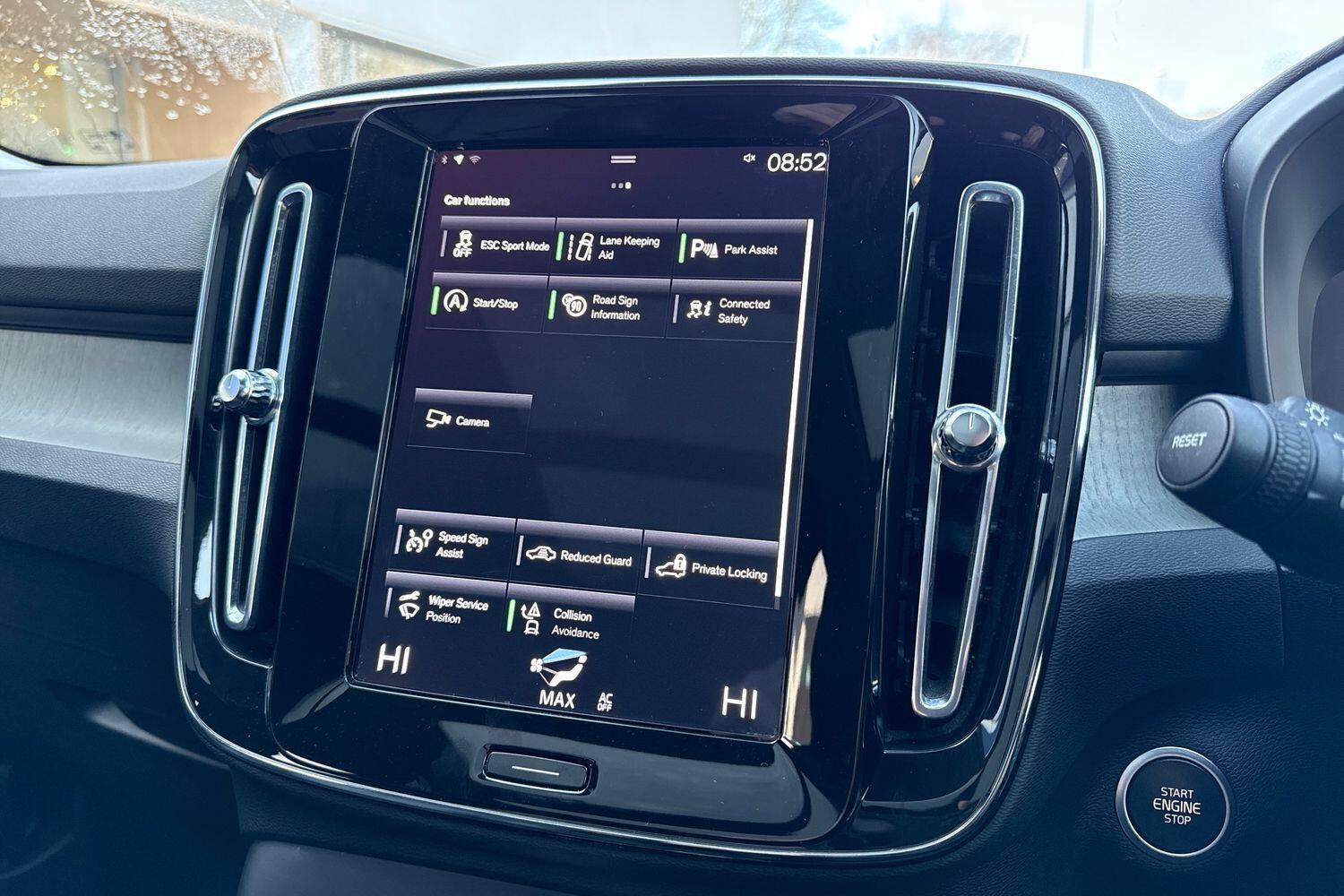 Used Volvo XC40 2022 for sale - 77358779: Photo 40