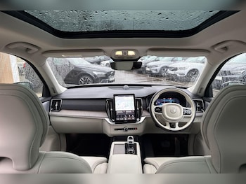 Used Volvo XC90 2025 for sale - 77497068: Photo