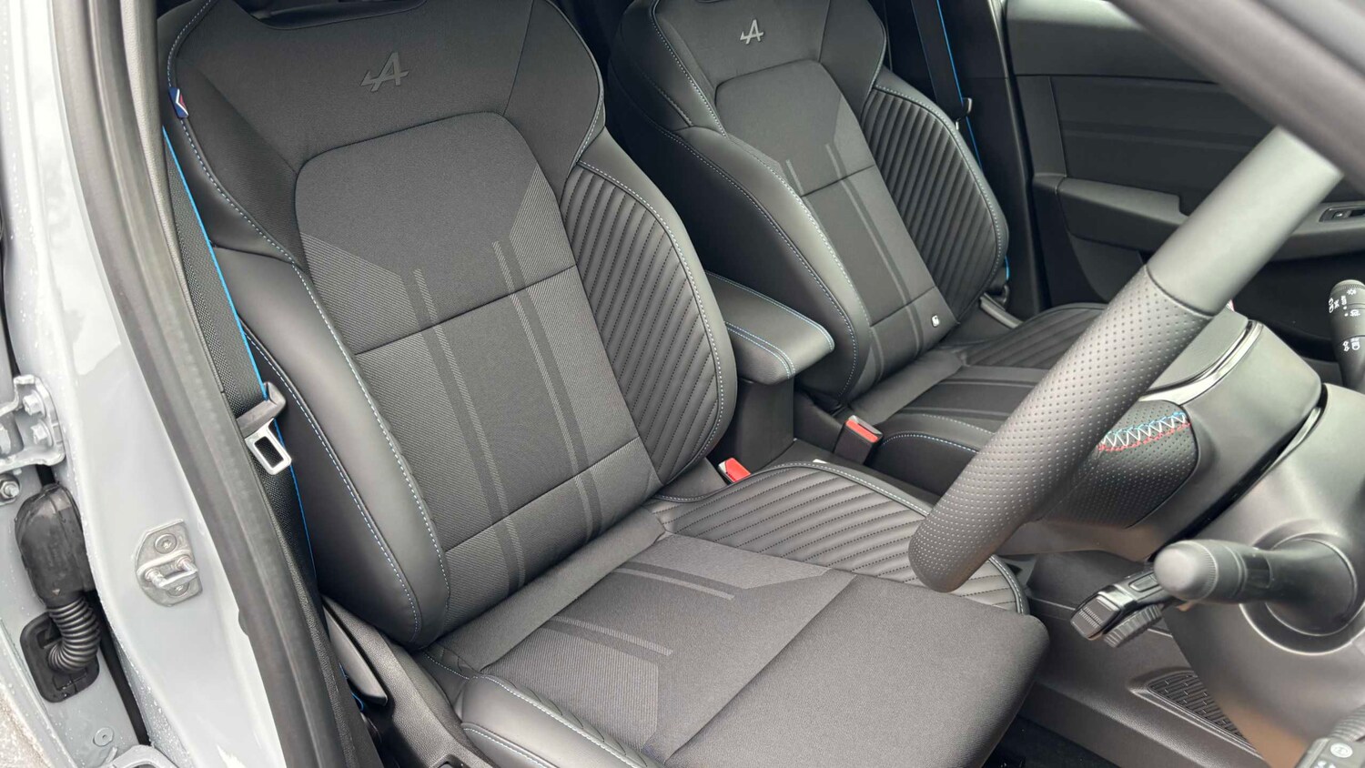 Used Renault Clio for sale - 77859995: Photo 24