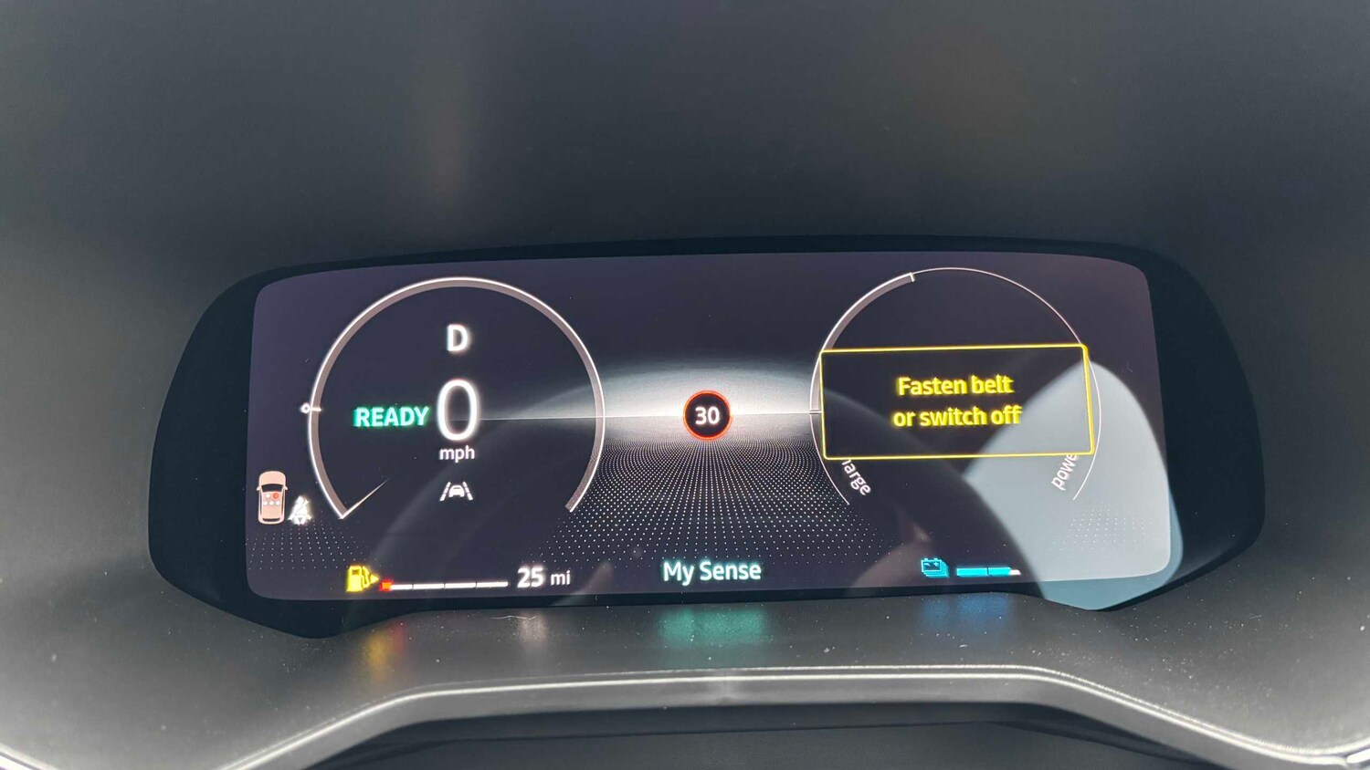 Used Renault Clio for sale - 77859995: Photo 30