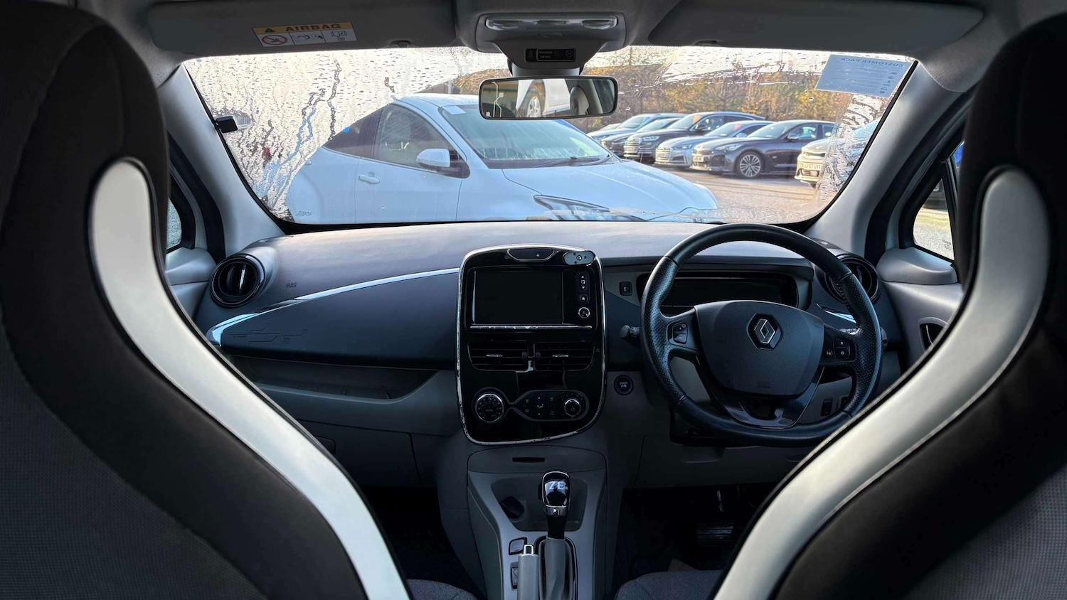 Used Renault Zoe for sale - 77913611: Photo 10