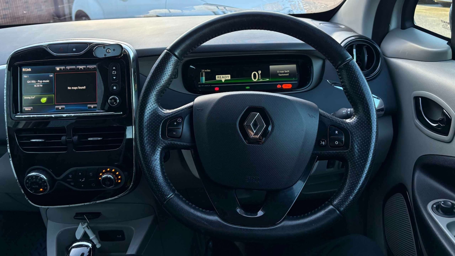 Used Renault Zoe for sale - 77913611: Photo 15