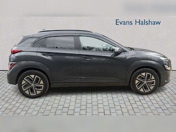 Used Hyundai KONA 2023 for sale - 79215318: Photo