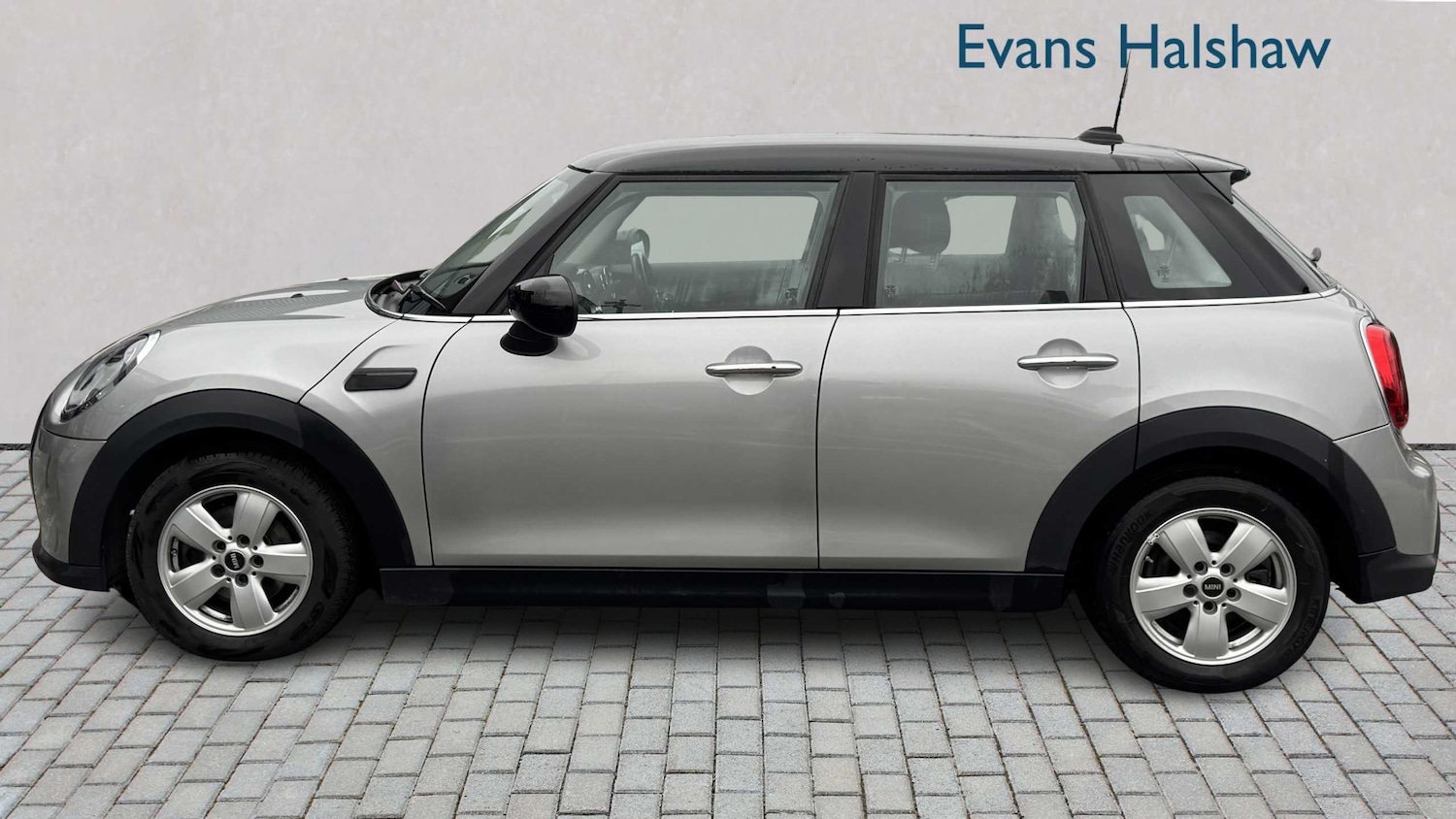 Used MINI Hatch 2022 for sale - 77859021: Photo 3