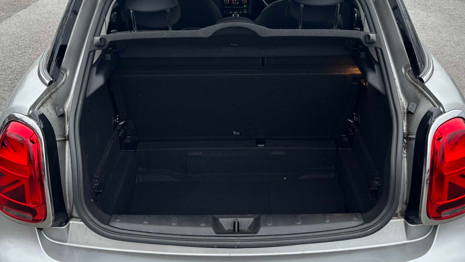 Used MINI Hatch 2022 for sale - 77859021: Photo 6