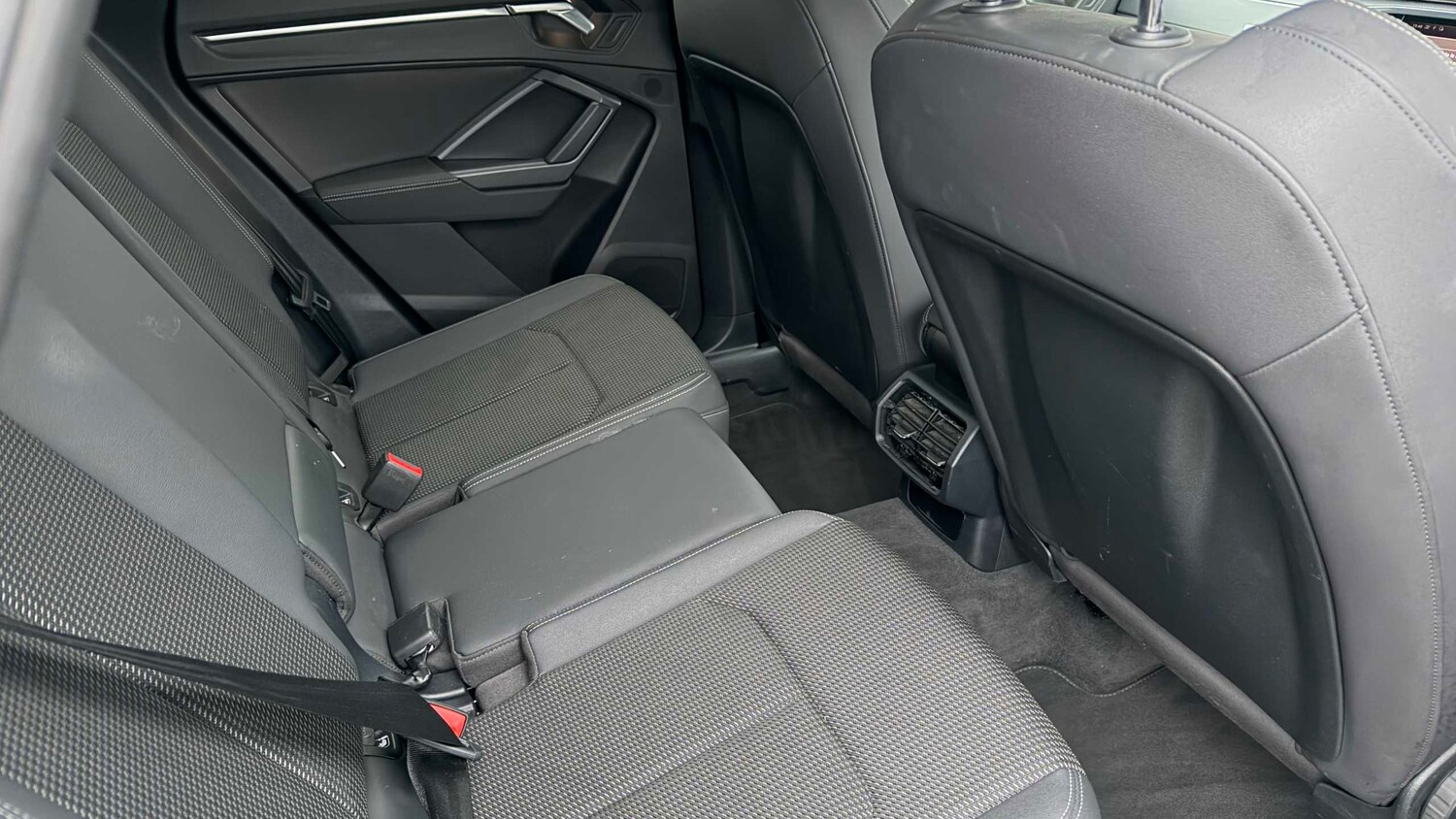 Used Audi Q3 2020 for sale - 77857961: Photo 6