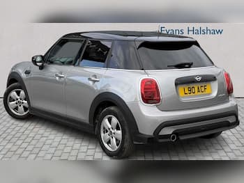 Used MINI Hatch 2024 for sale - 79671863: Photo
