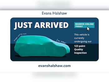 Used Volkswagen T-Roc 2018 for sale - 77862708: Photo