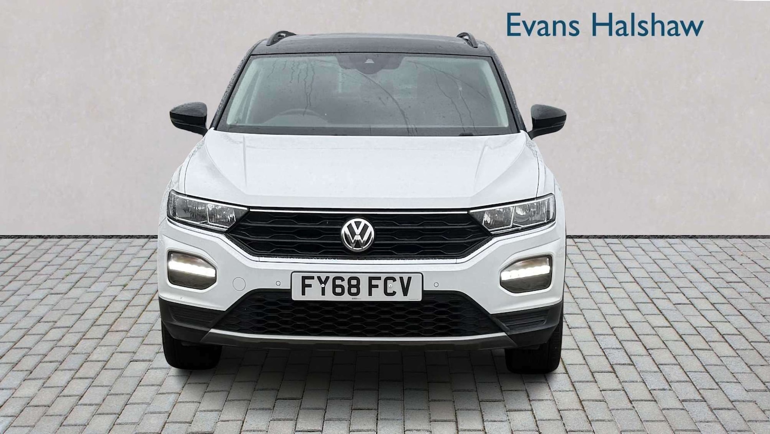 Used Volkswagen T-Roc 2018 for sale - 77862708: Photo 5