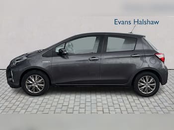 Used Toyota Yaris 2020 for sale - 79702532: Photo
