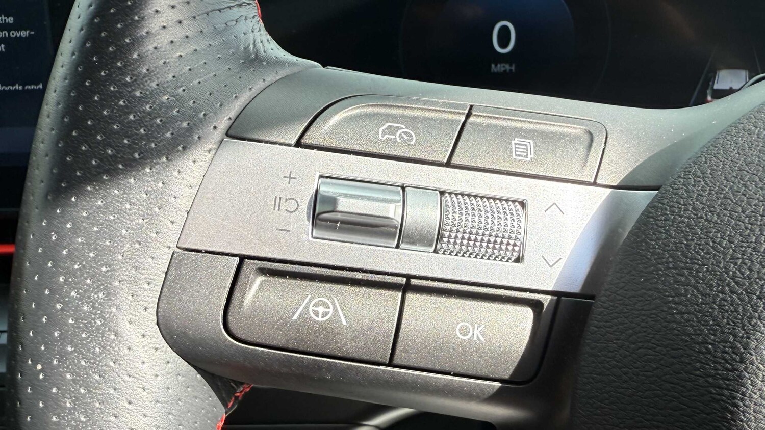 Used Hyundai KONA 2024 for sale - 77858558: Photo 34