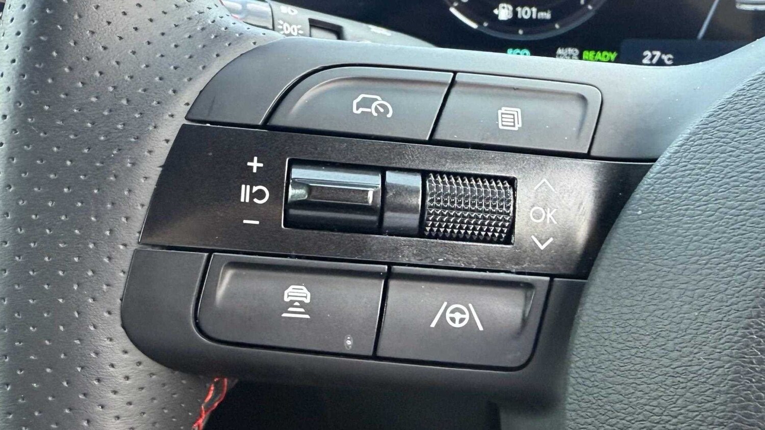 Used Hyundai TUCSON for sale - 77860255: Photo 28