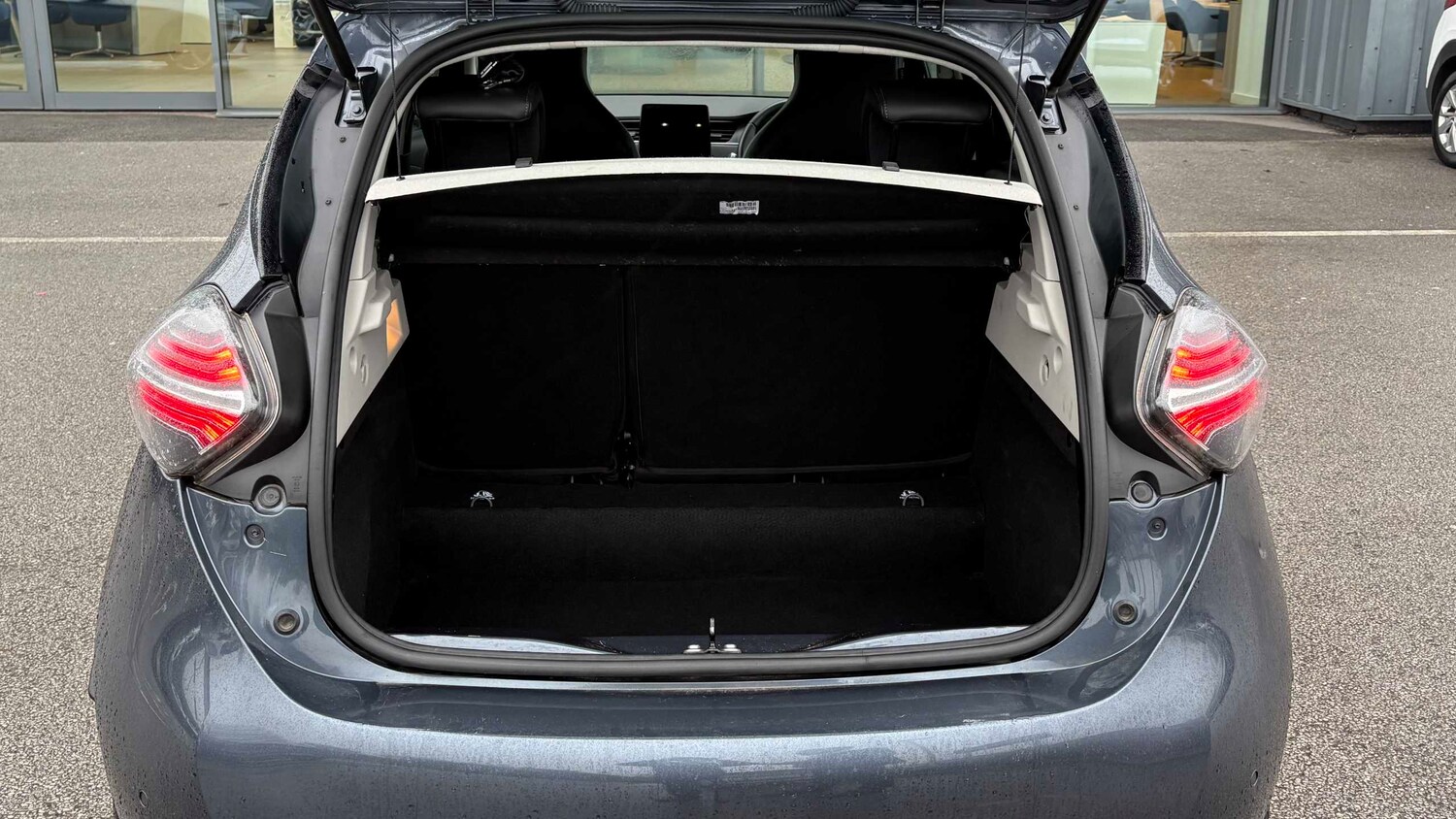 Used Renault Zoe for sale - 77859003: Photo 12