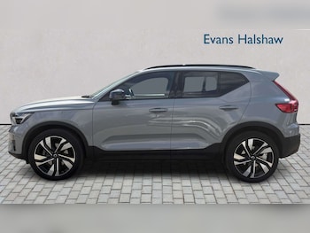 Used Volvo XC40 2025 for sale - 79466877: Photo