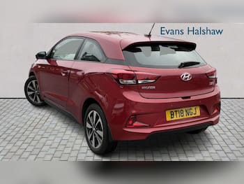 Used Hyundai i20 2018 for sale - 79716138: Photo