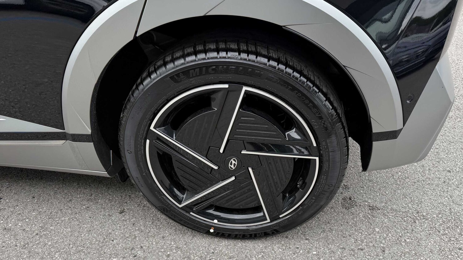 Used Hyundai IONIQ 5 2025 for sale - 77859272: Photo 13