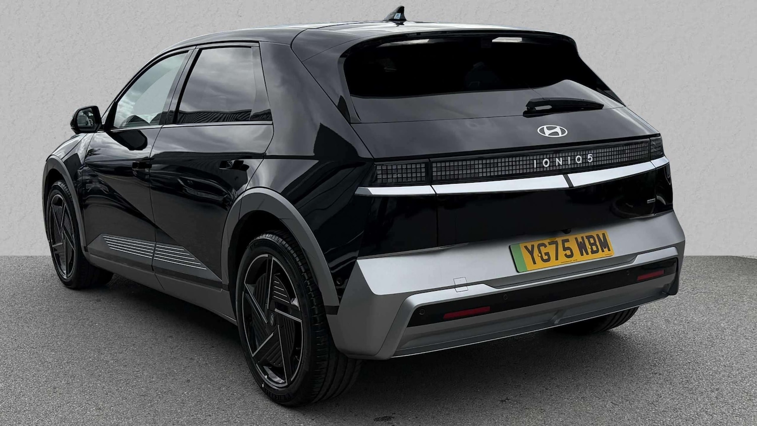 Used Hyundai IONIQ 5 2025 for sale - 77859272: Photo 2