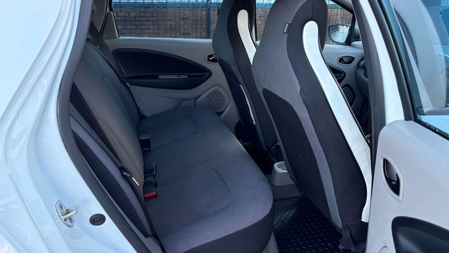 Used Renault Zoe for sale - 77862048: Photo 9