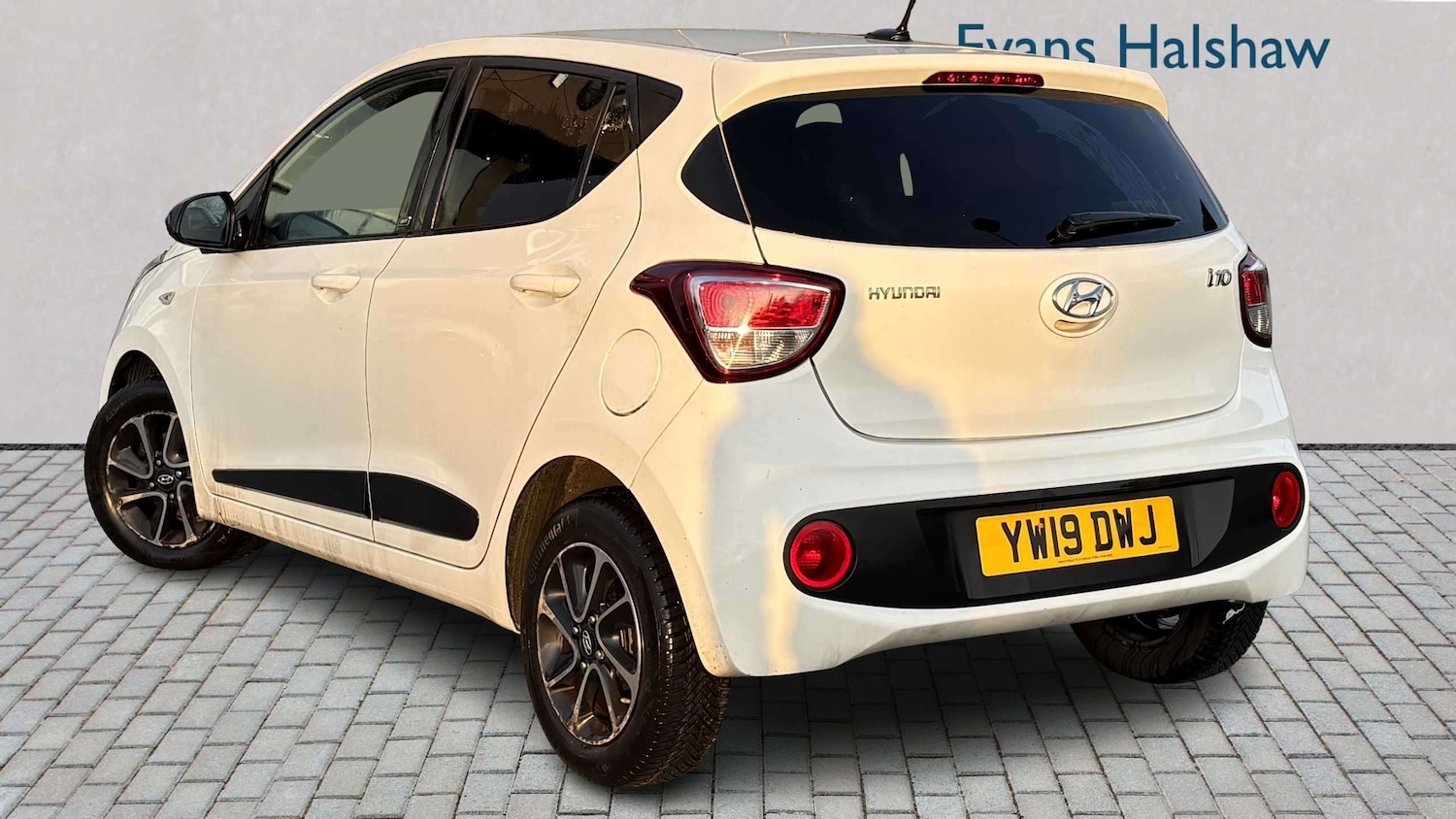 Used Hyundai i10 2019 for sale - 77899221: Photo 3