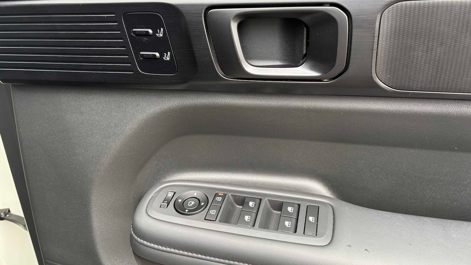 Used Hyundai Santa Fe 2025 for sale - 77913688: Photo 10