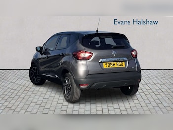 Used Renault Captur 2016 for sale - 79466917: Photo