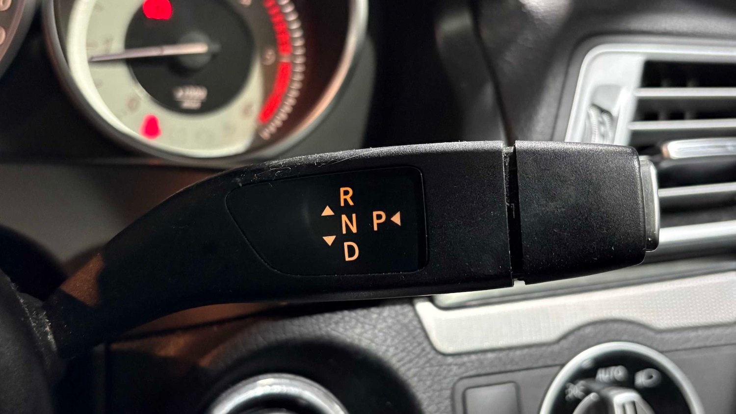 Used Mercedes-Benz E Class for sale - 77862656: Photo 15