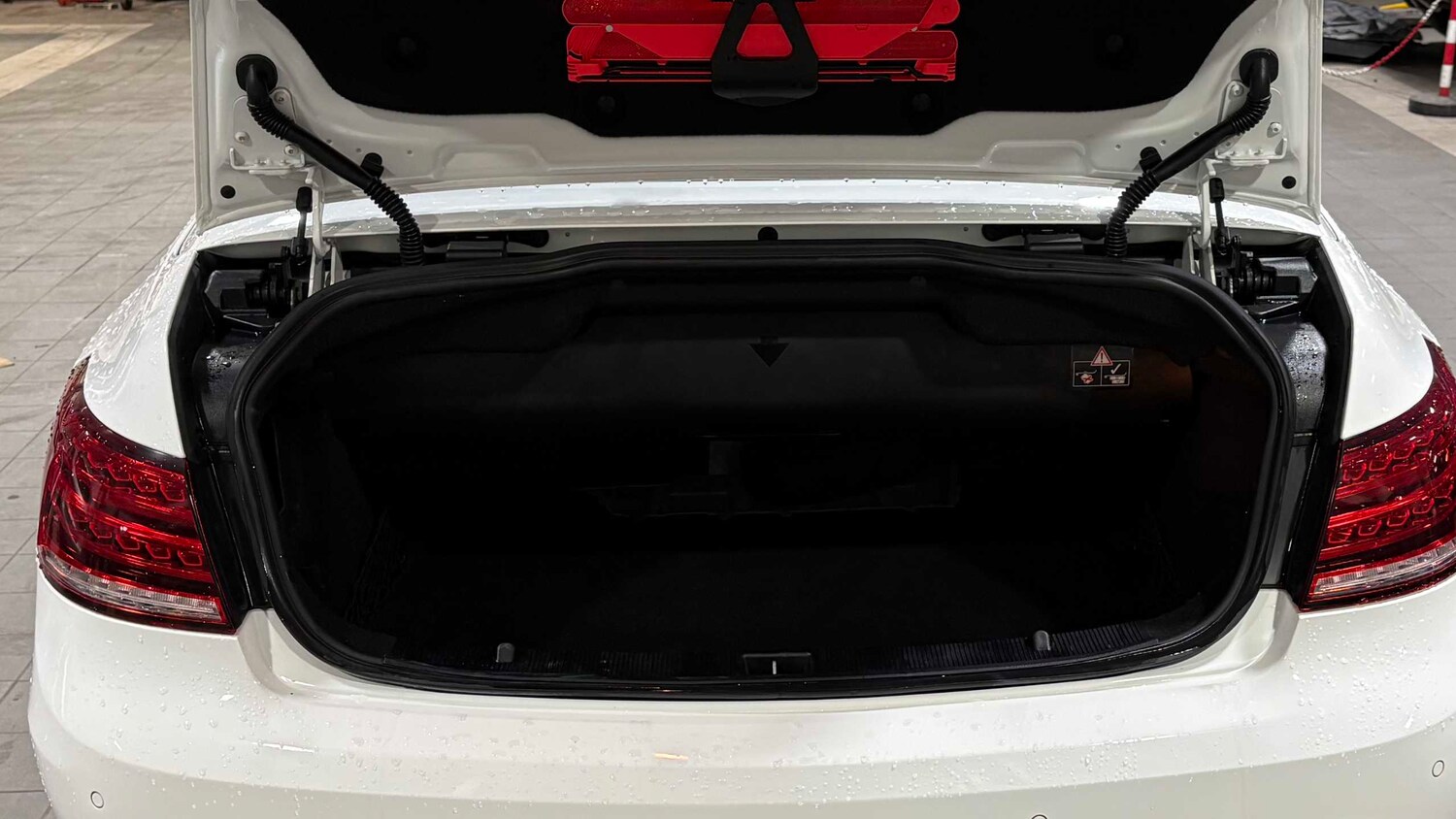 Used Mercedes-Benz E Class for sale - 77862656: Photo 7