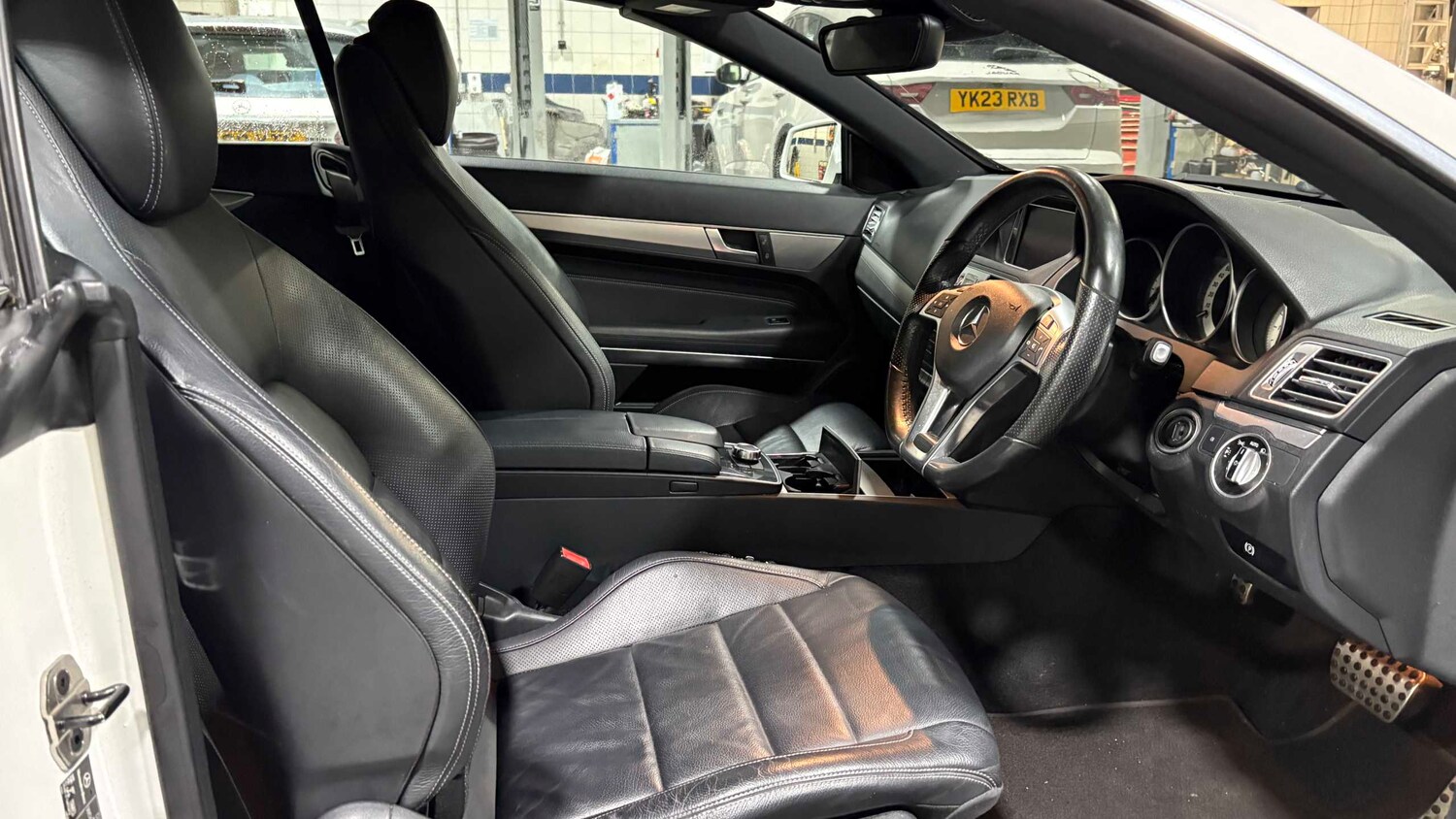 Used Mercedes-Benz E Class for sale - 77862656: Photo 8