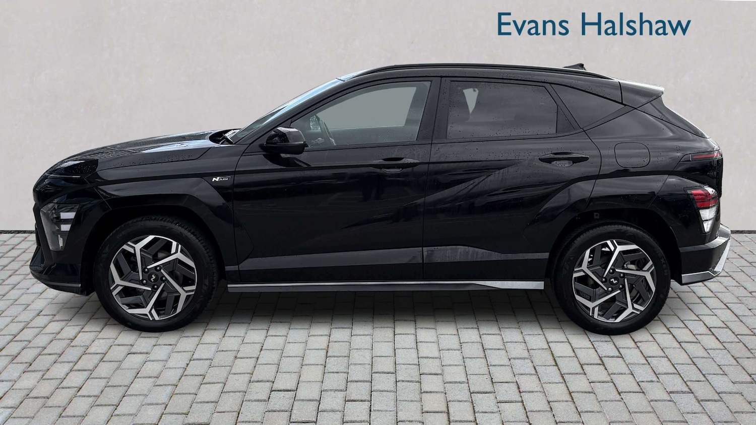 Used Hyundai KONA 2025 for sale - 77857342: Photo 4