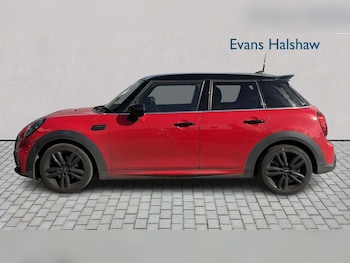 Used MINI Hatch 2021 for sale - 79467139: Photo