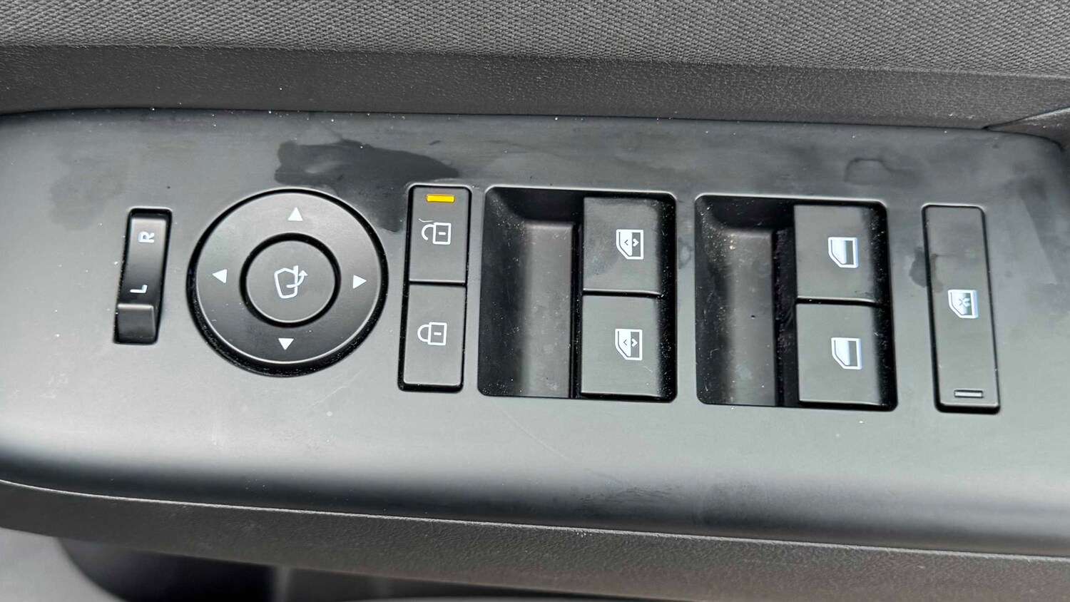 Used Hyundai KONA 2025 for sale - 77858914: Photo 8