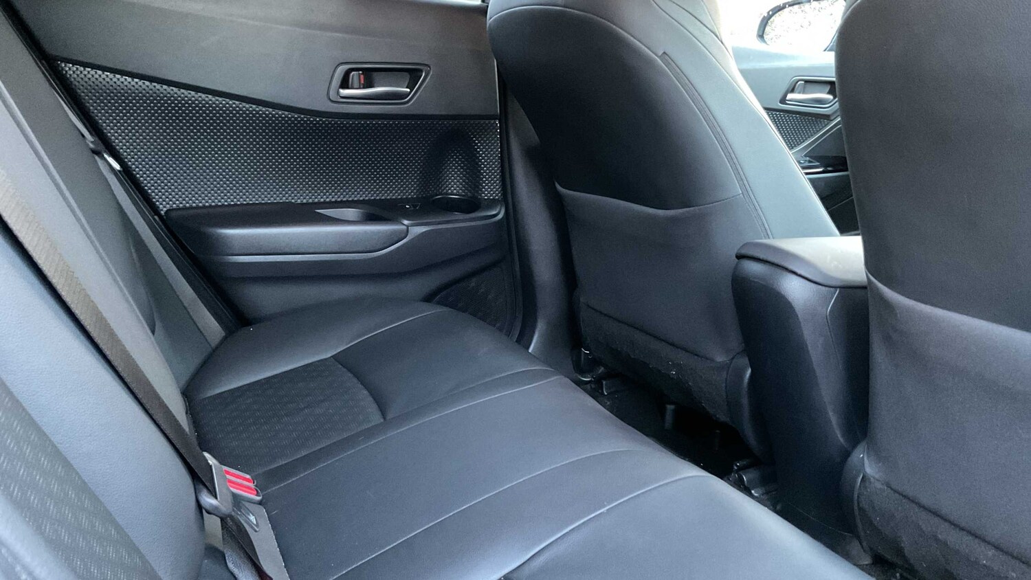 Used Toyota C-HR for sale - 78024054: Photo 12