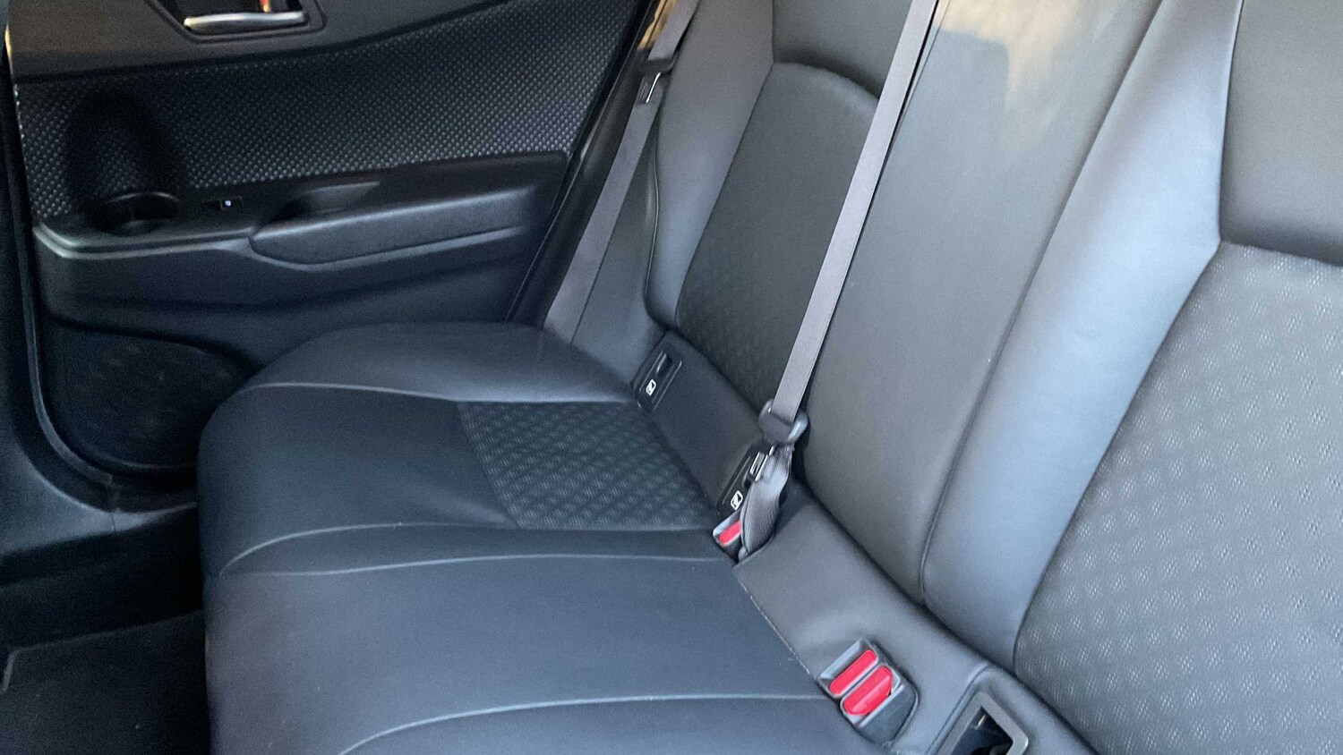 Used Toyota C-HR for sale - 78024054: Photo 14