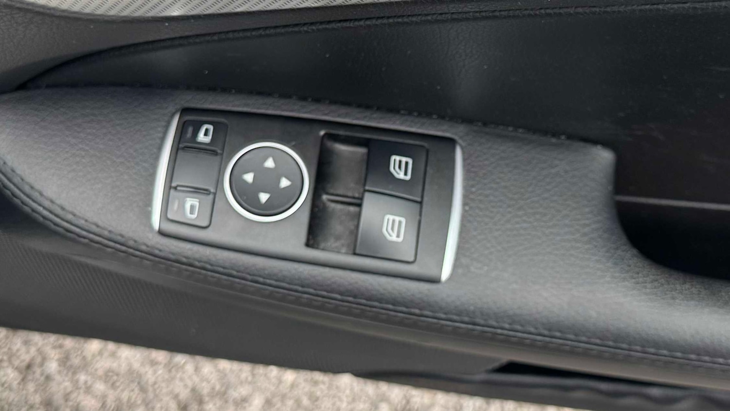 Used Mercedes-Benz SLC for sale - 77856717: Photo 9