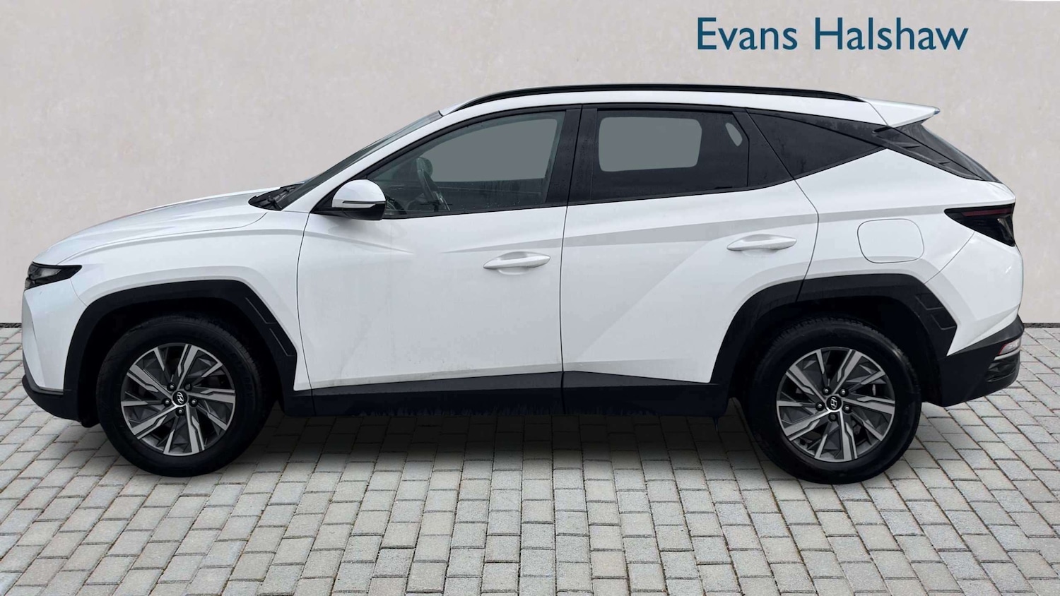 Used Hyundai TUCSON for sale - 77860098: Photo 4