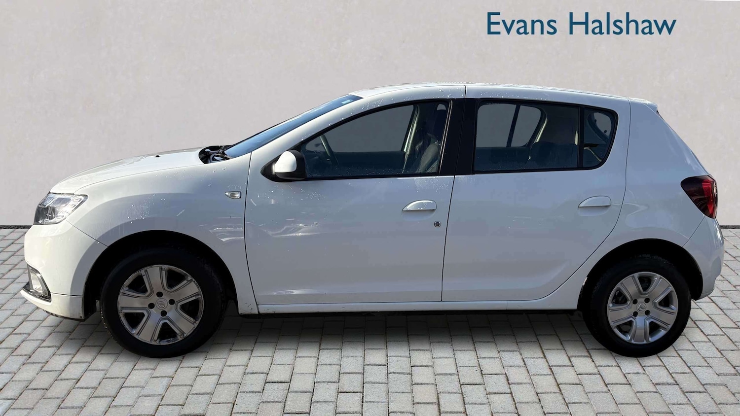 Used Dacia Sandero 2018 for sale - 77886289: Photo 5