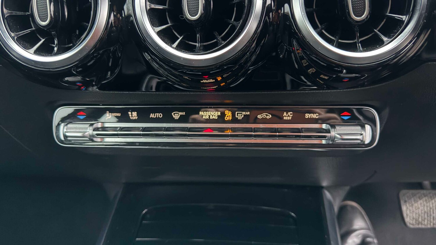 Used Mercedes-Benz GLA for sale - 77859134: Photo 16