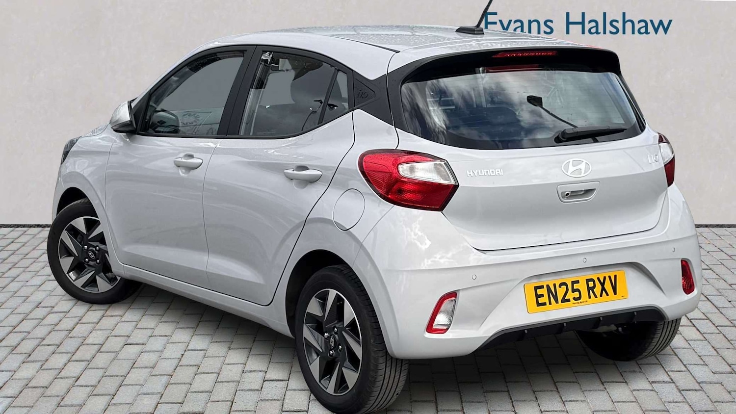 Used Hyundai i10 2025 for sale - 78089997: Photo 2