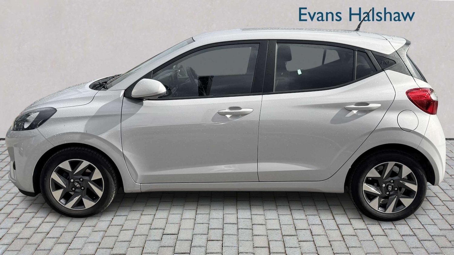 Used Hyundai i10 2025 for sale - 78089997: Photo 3