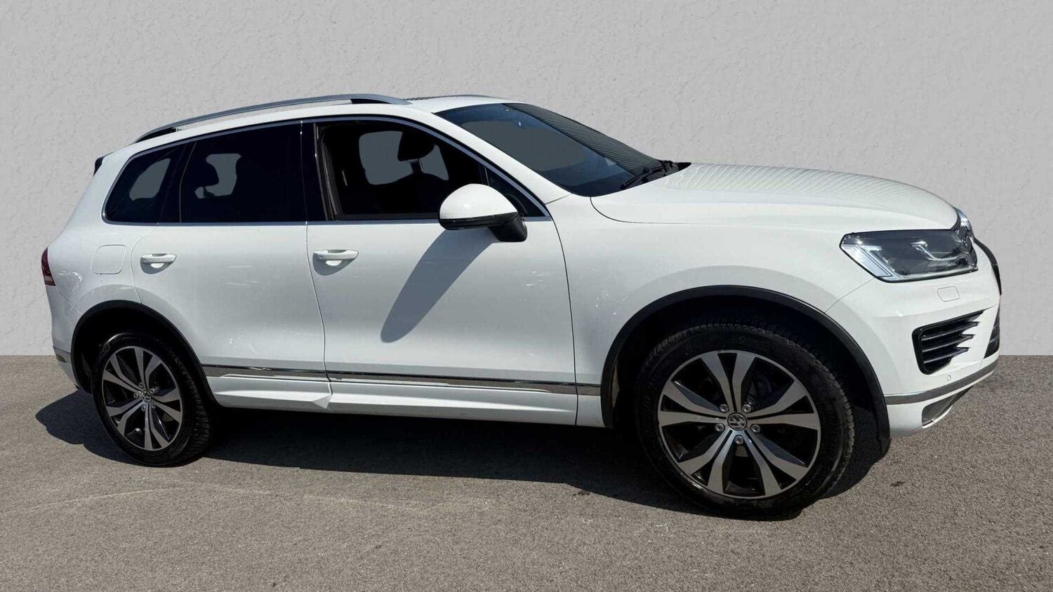 Used Volkswagen Touareg 2017 for sale - 78104651: Photo 12