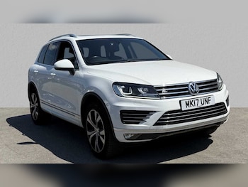 Used Volkswagen Touareg 2017 for sale - 78104651: Photo
