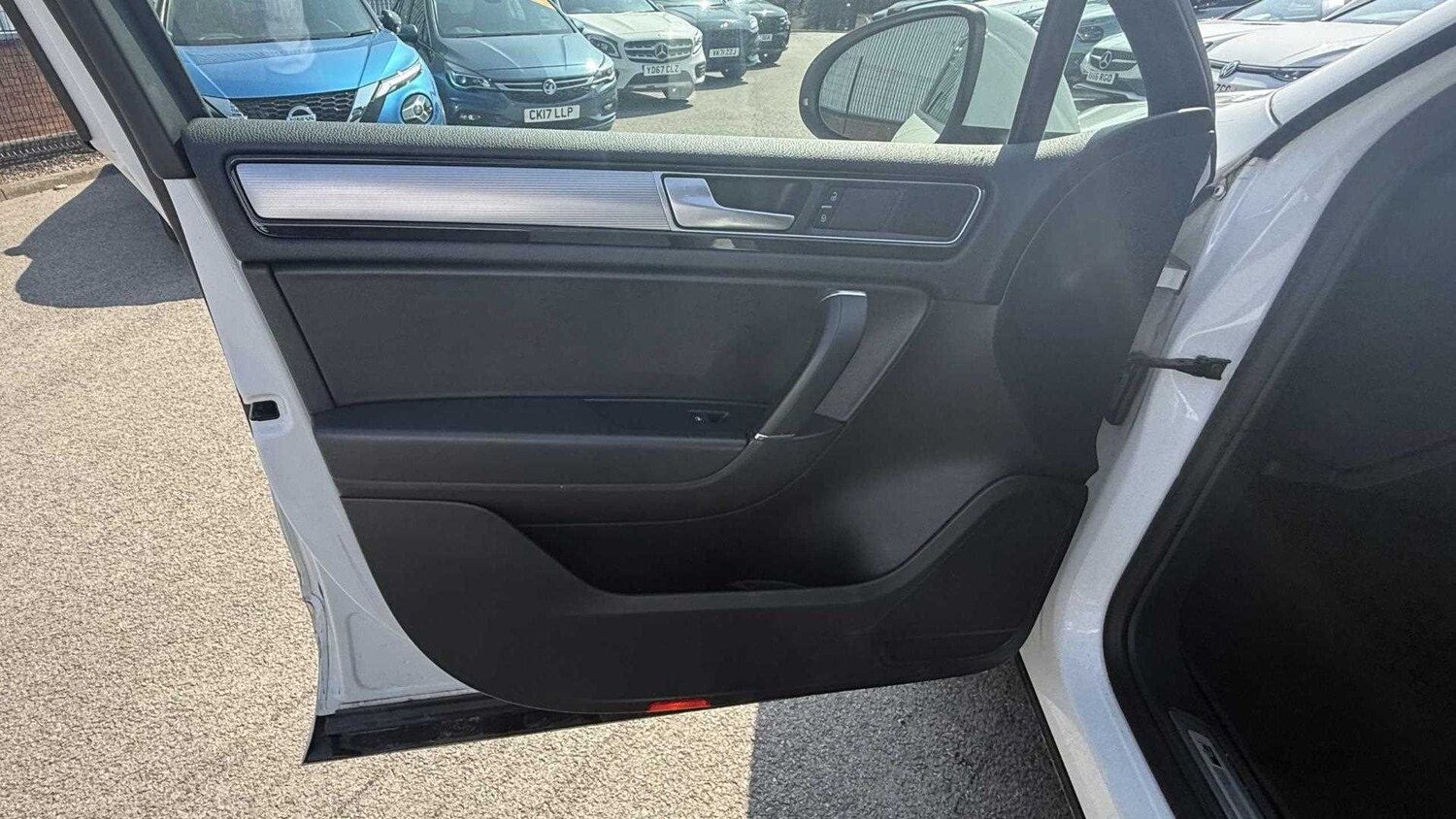 Used Volkswagen Touareg 2017 for sale - 78104651: Photo 26